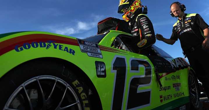 Blaney goes bust in Vegas once again