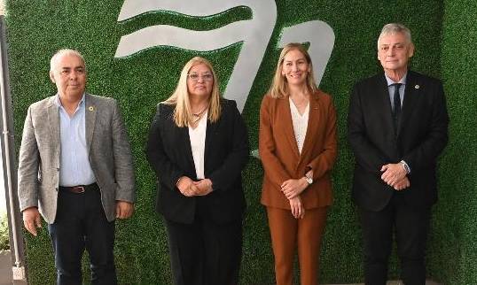 La Legislatura firmó un acuerdo con la Universidad de la Cuenca del Plata