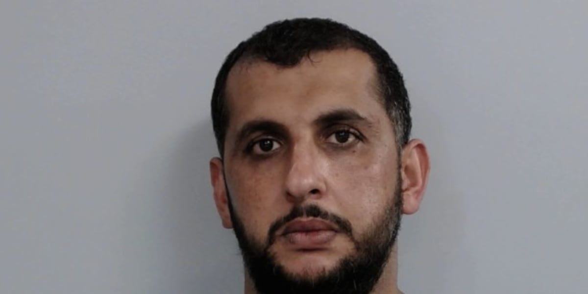 Ky. man accused of pointing rifle at juveniles over skate park music