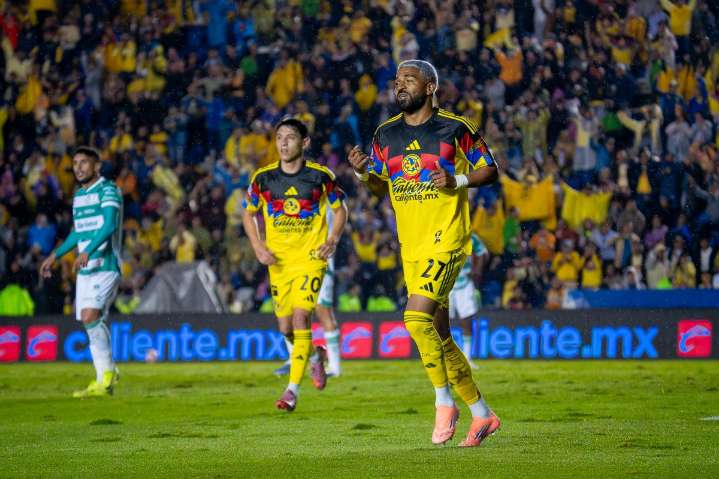 Rodrigo Aguirre quiere conseguir los 100 triunfos del América sobre Chivas