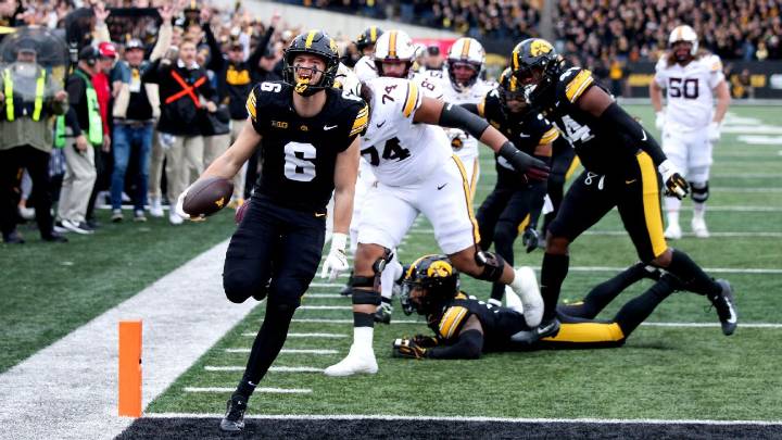 College football defensive stop rate after Week 9