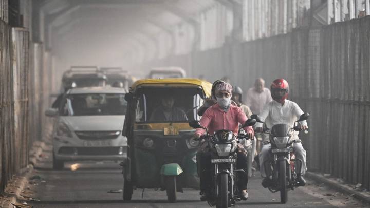 Delhi air causes breathing troubles for Redditor; netizens suggest him to leave