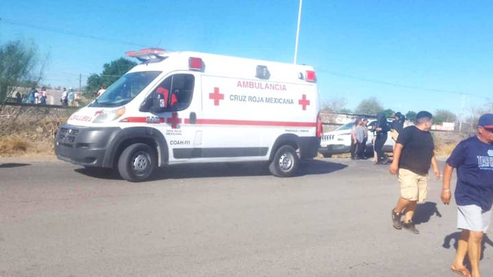 Joven intenta cruzar entre vagones y el tren le amputa un pie en La Laguna