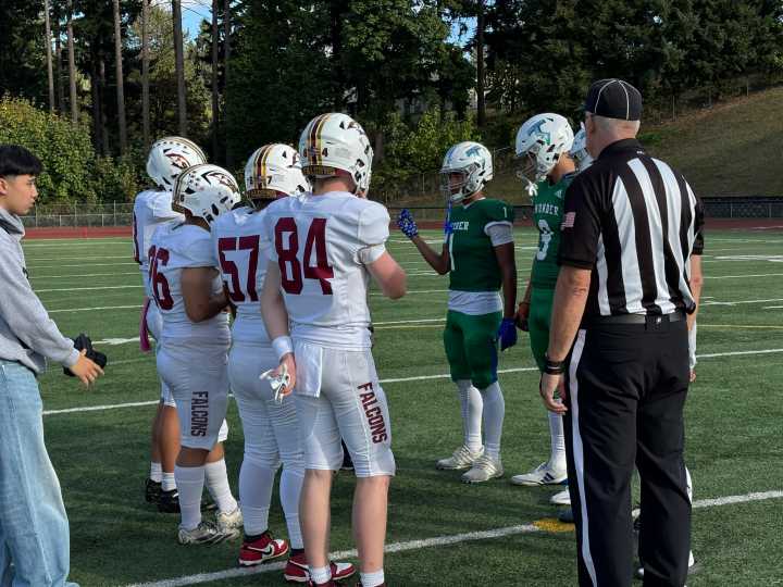Prairie beats Mountain View 56-9 in 3A Greater St. Helens League opener