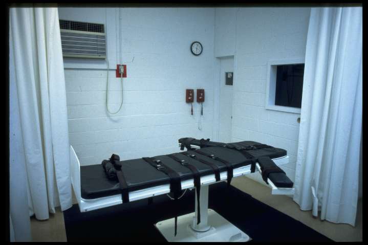 Arizona carries out lethal injection in high