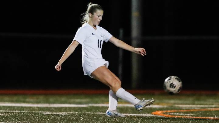 Freedman, Sinnes lead offense as Haddonfield downs Lawrence -