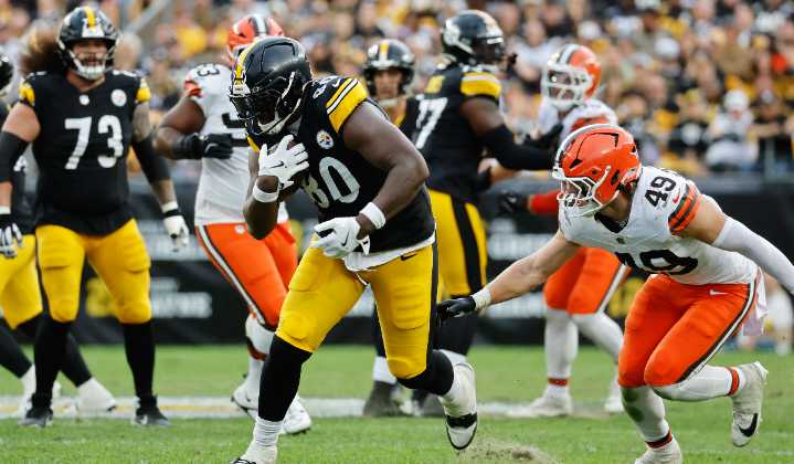 Pittsburgh venció a los Browns y se mantiene en el liderato de la AFC Norte
