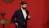 Presidente Boric visitó a familia de niño que murió en Recoleta
