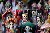 Preparar una ofrenda por el Día de Muertos costará 18% más: pequeño comercio