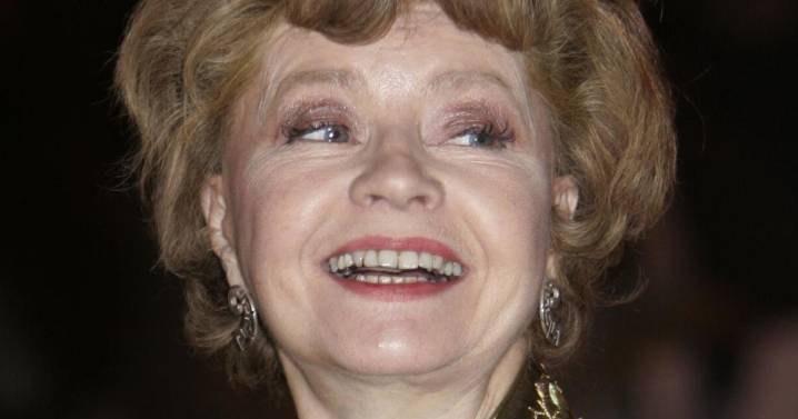 Prunella Scales, who played Sybil in British sitcom 'Fawlty Towers,' dies at 93