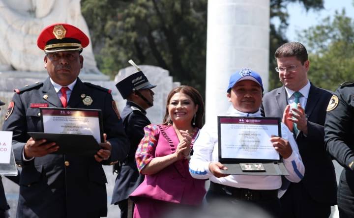 Clara Brugada reconoce a policías de la SSC: “Tenemos a la mejor corporación del país”