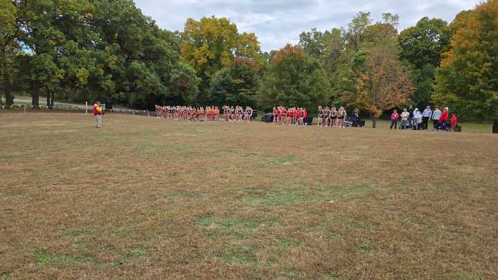 Grass Lake wins girls cross country conference title