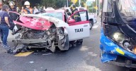 Aparatoso accidente: choque entre trolebús y taxi en Coyoacán deja a una menor lesionada y al chofer prensado