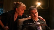 ‘Vieja loca’: la violenta ternura de Carmen Maura no sostiene un ‘thriller’ de terror senil