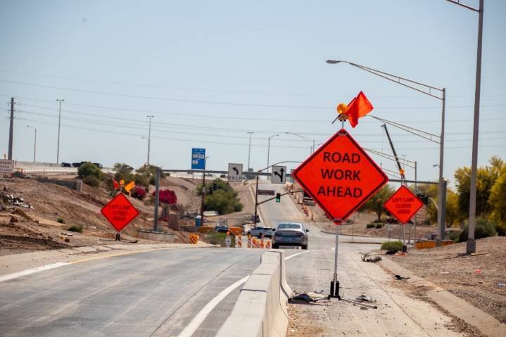 Loop 202 lane closures in Chandler area Oct. 6