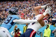 Deadspin | Titans place CB L'Jarius Sneed (quad) on injured reserve