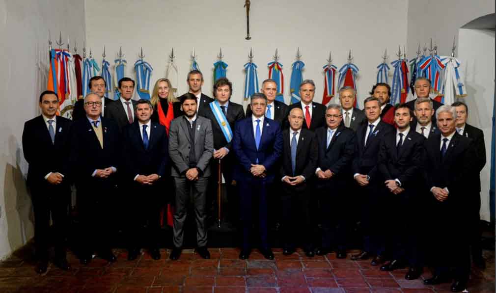 Unión sindical argentina insta a gobernadores a no apoyar el ajuste (+Foto)