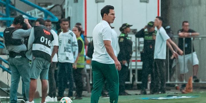 Atlético Nacional sentenció el futuro de Diego Arias como entrenador: presidente anunció decisión sobre el puesto