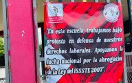 Respaldan maestros de Cancún paro nacional del CNTE; trabajan bajo protesta