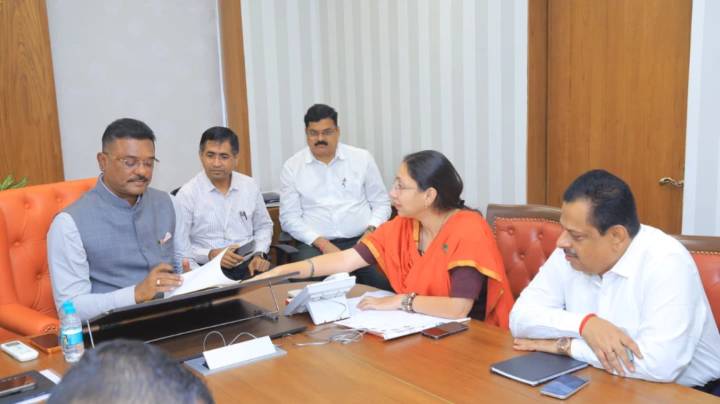 Vasai-Virar Auto Rickshaws Must Use Meters from November 15, Warns Transport Minister
