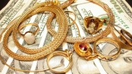 Histórica caída del oro: anotó su mayor baja diaria en 5 años tras marcar un nuevo máximo histórico