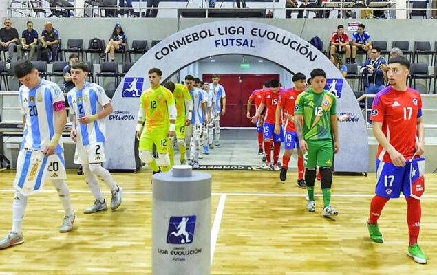 Selección Chilena participa en Sudamericano de futsal con presencia magallánica
