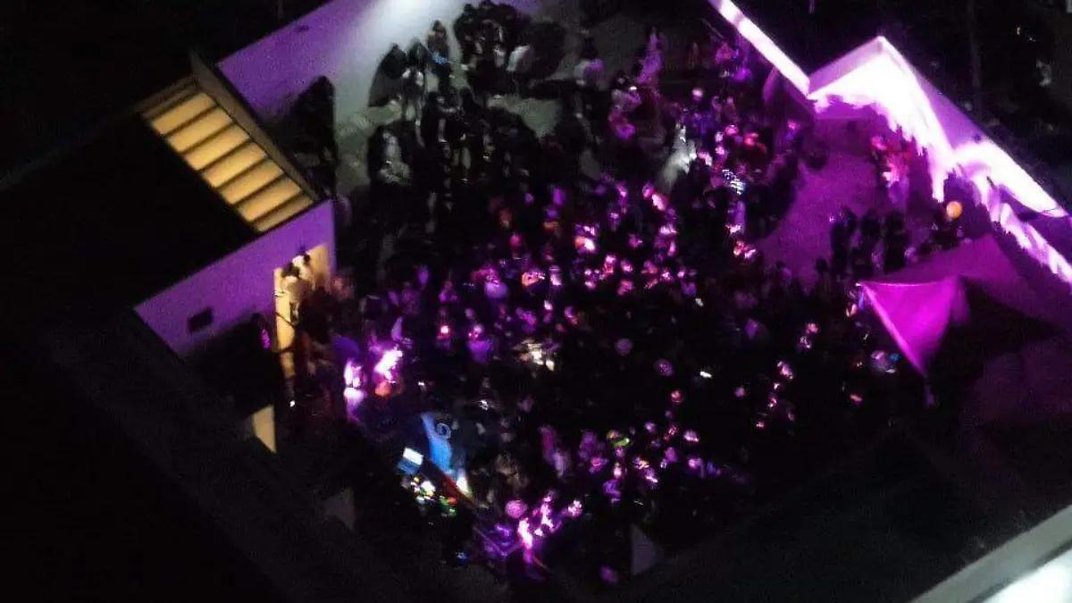 Clausuran fiesta clandestina con 400 asistentes el Pueblo de La Cruz, Huamantla