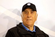 Hijo de Nelson Acosta actualiza estado del ex DT: “Está delicado de salud, pero sigue bien cuidado”