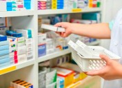 Más deudas en salud: gremio alerta que a sector farmacéutico le deben $4,2 billones