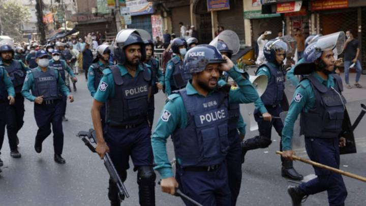 15 current and former Bangladesh army officers taken into custody over crimes against humanity