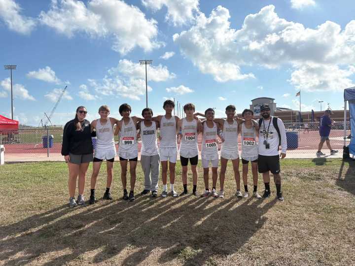 Seguin boys cross country competes at regional meet on Monday