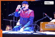 This singer holds Guinness World Record for selling over 7 million cassettes in single day, can you recognize him, he is...