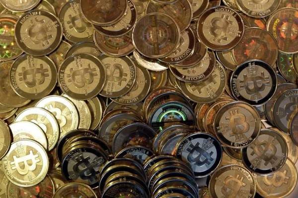 Sufren bitcoin y otras monedas digitales liquidación récord