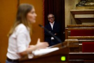 Esquerra y Comunes escenifican exigencia al Govern con Rodalies y la financiación