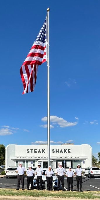 Steak ’n Shake Will Be Raising the Largest American Flags Allowed by Law at All Locations