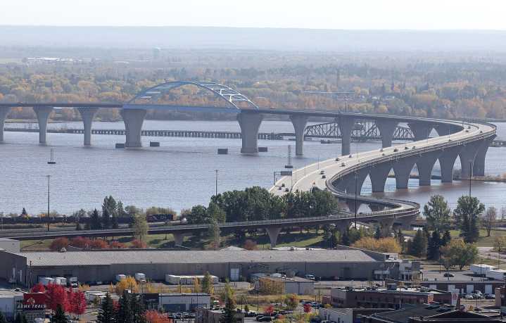 Work on Bong Bridge prompts ramp, sidewalk closures
