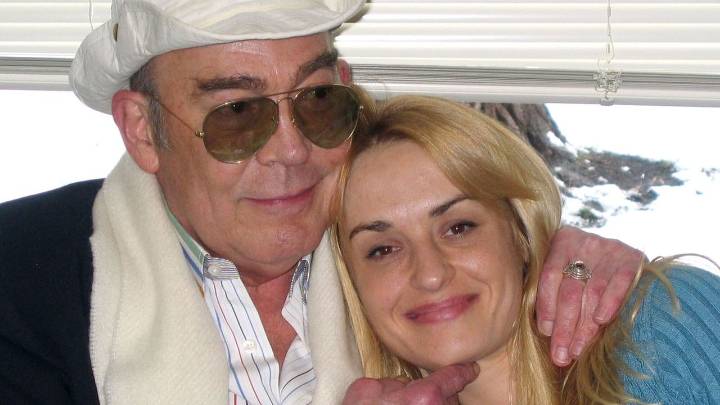 Investigators to review the 2005 shooting death of Hunter S. Thompson, which was ruled a suicide