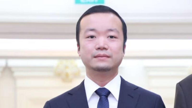 Acusan a joven magnate de ser el cerebro de una red internacional de fraude multimillonario