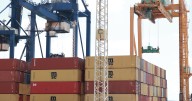 Las exportaciones de grandes empresas caen por primera vez en diez meses
