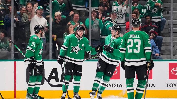 Heiskanen scores twice as Stars rally to beat Hurricanes 3