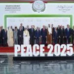 Los líderes mundiales firman el acuerdo de paz de Gaza