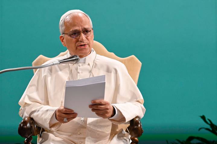 El papa León XIV pidió que ningún anciano se sienta inútil y abandonado
