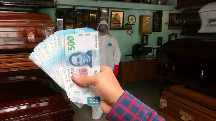 Este es el salario mensual de un embalsamador en México