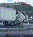TRÁILER ESTÁ BLOQUEANDO LA CARRETERA MÉXICO-TOLUCA, A LA ALTURA DE LA MARQUESA