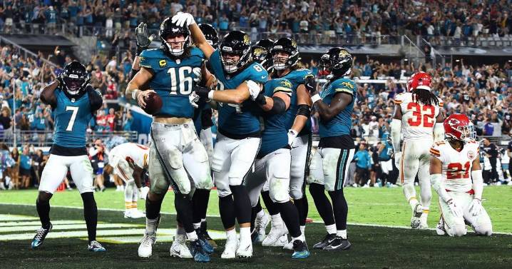 ‘I just panicked’: Jaguars QB Trevor Lawrence’s ‘goofy’ touchdown condemns Chiefs to another painful loss