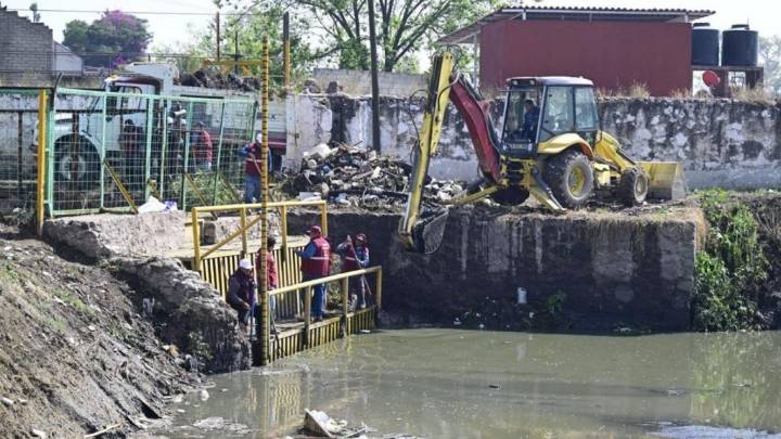 Avanza desazolve en tres municipios