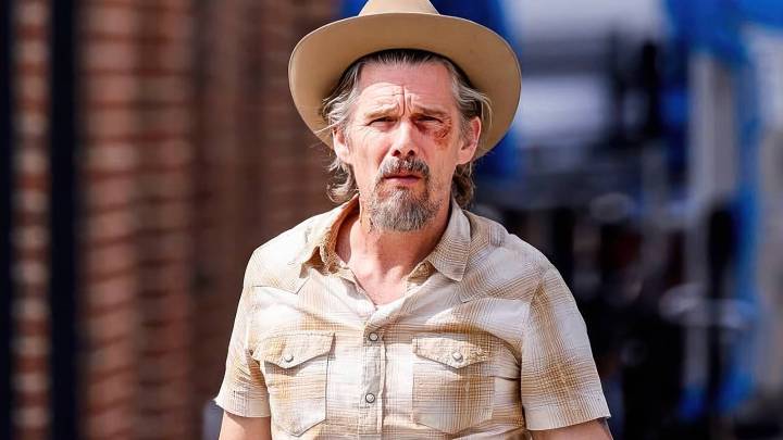Ethan Hawke's Gritty FX Neo-Noir Series Just Confirmed It's in the Same Universe As This Terrific 99% RT Dramedy