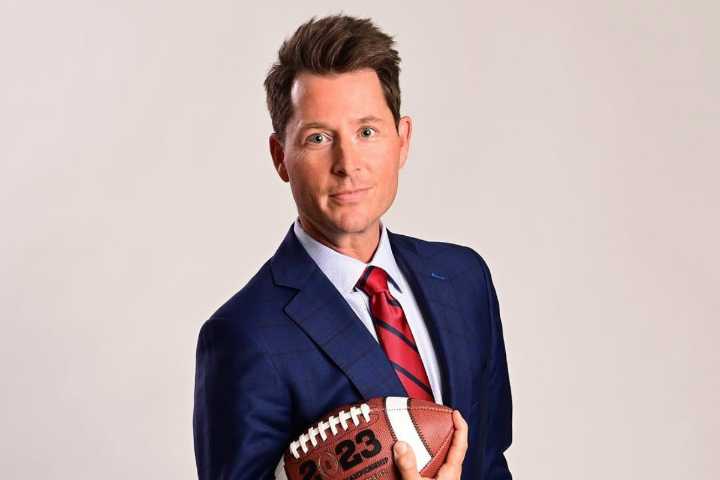 Who Is ESPN’s Matt Barrie? All About the Sportscaster Who Mocked LeBron James’ ‘Second Decision’ ESPN anchor Matt Barrie has become one of the network’s most trusted voices. Learn about his career jou