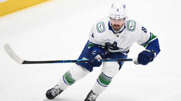 Report: Injury to Canucks’ Conor Garland not serious