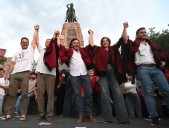 En el Monumento a Güemes | El gobernador salteño cerró la campaña de “Primero los Salteños”